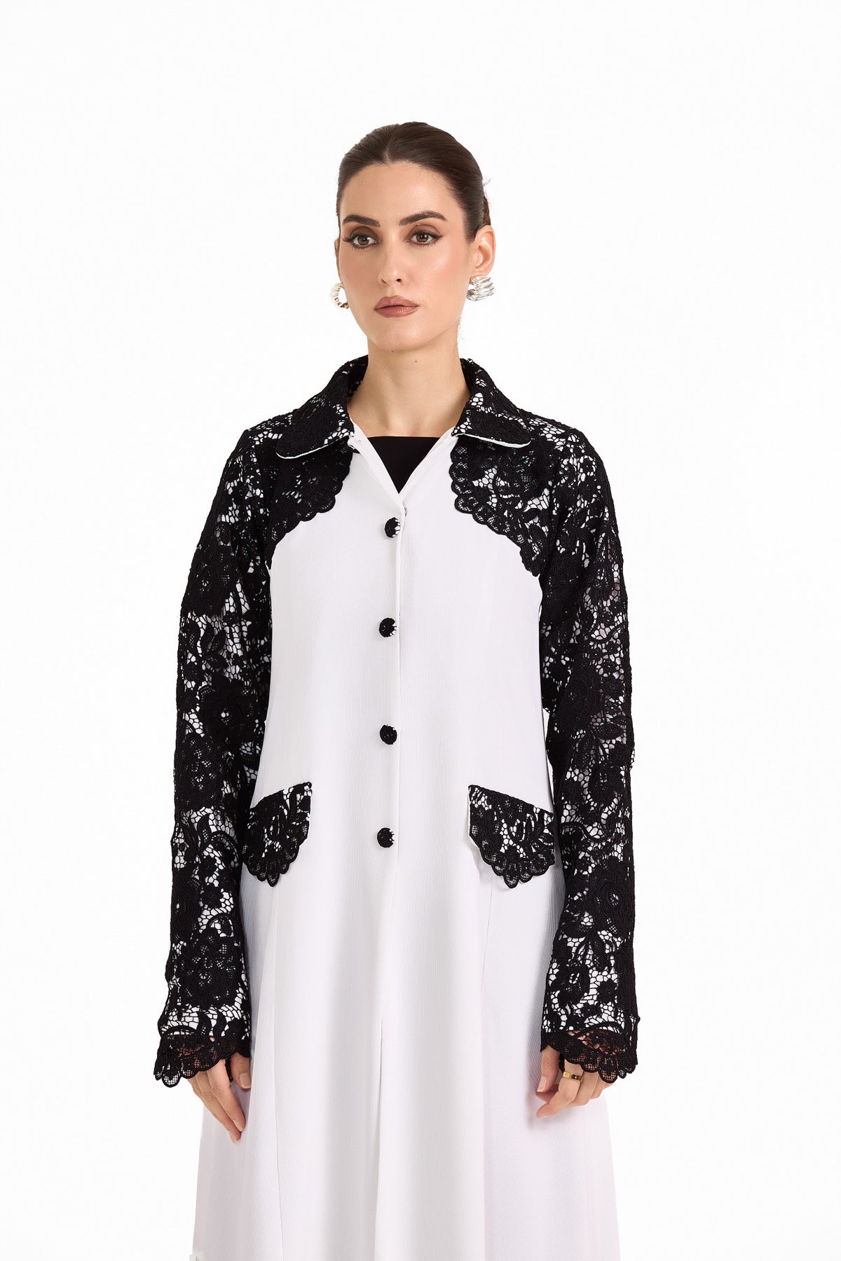 Hissa Line Look 6 — additional garment detail