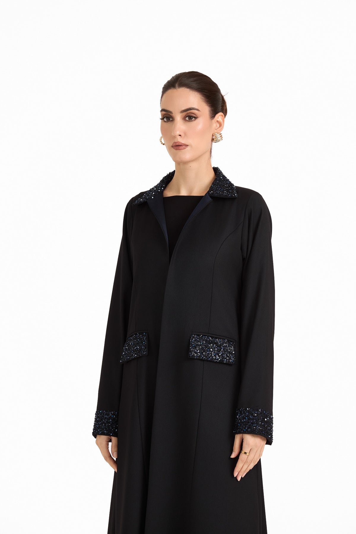 Hissa Line Look 13 — additional garment detail