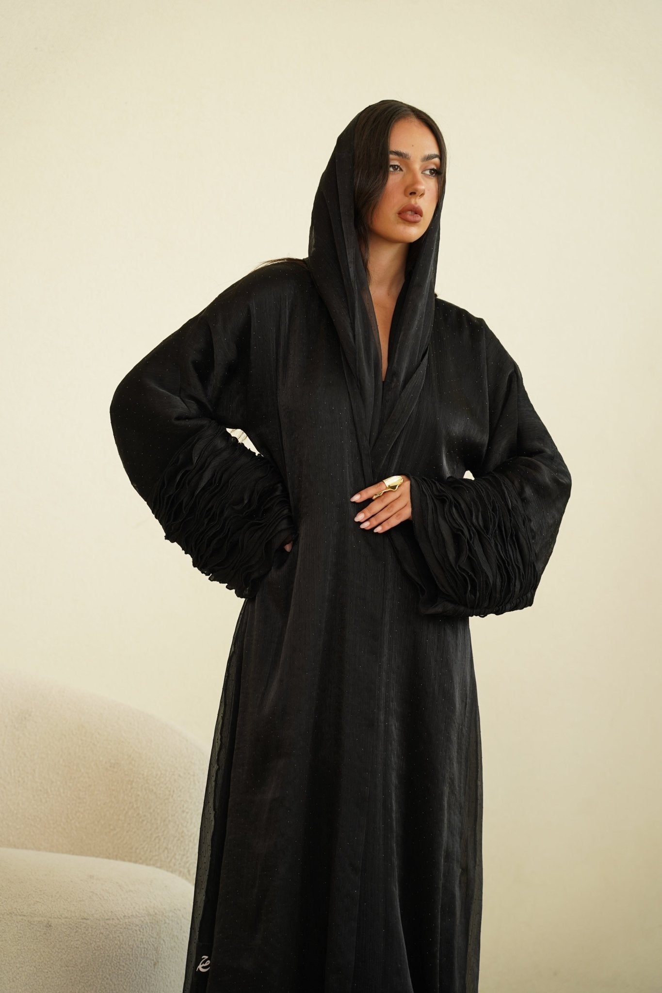 Midnight dots - | حصه لاين