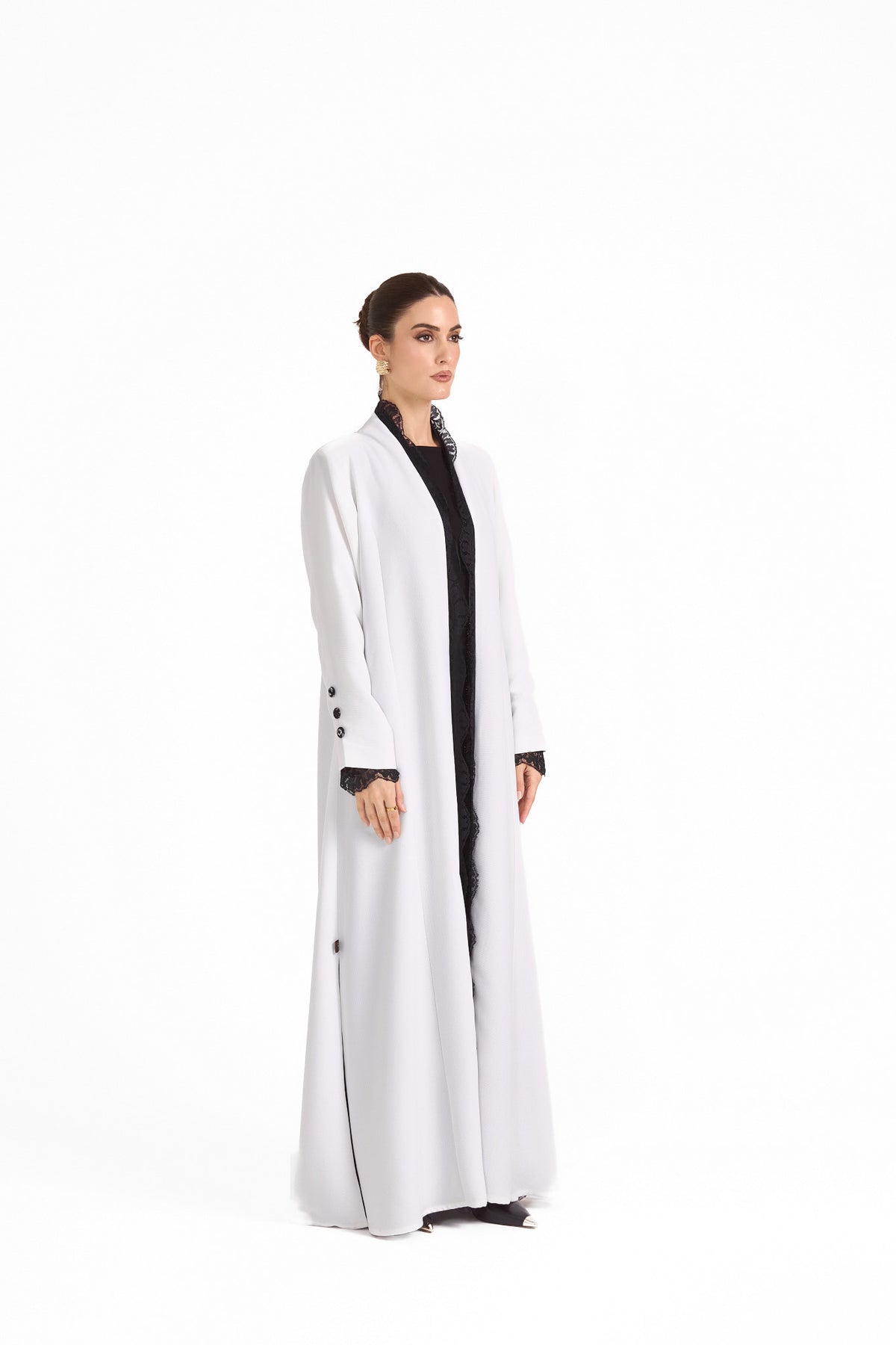 Hissa Line Look 2 — side view