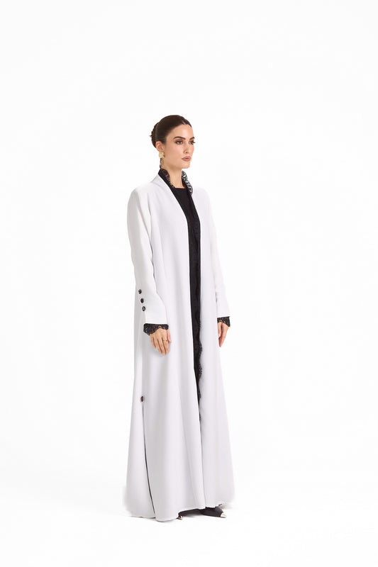 Hissa Line Look 2 — side view