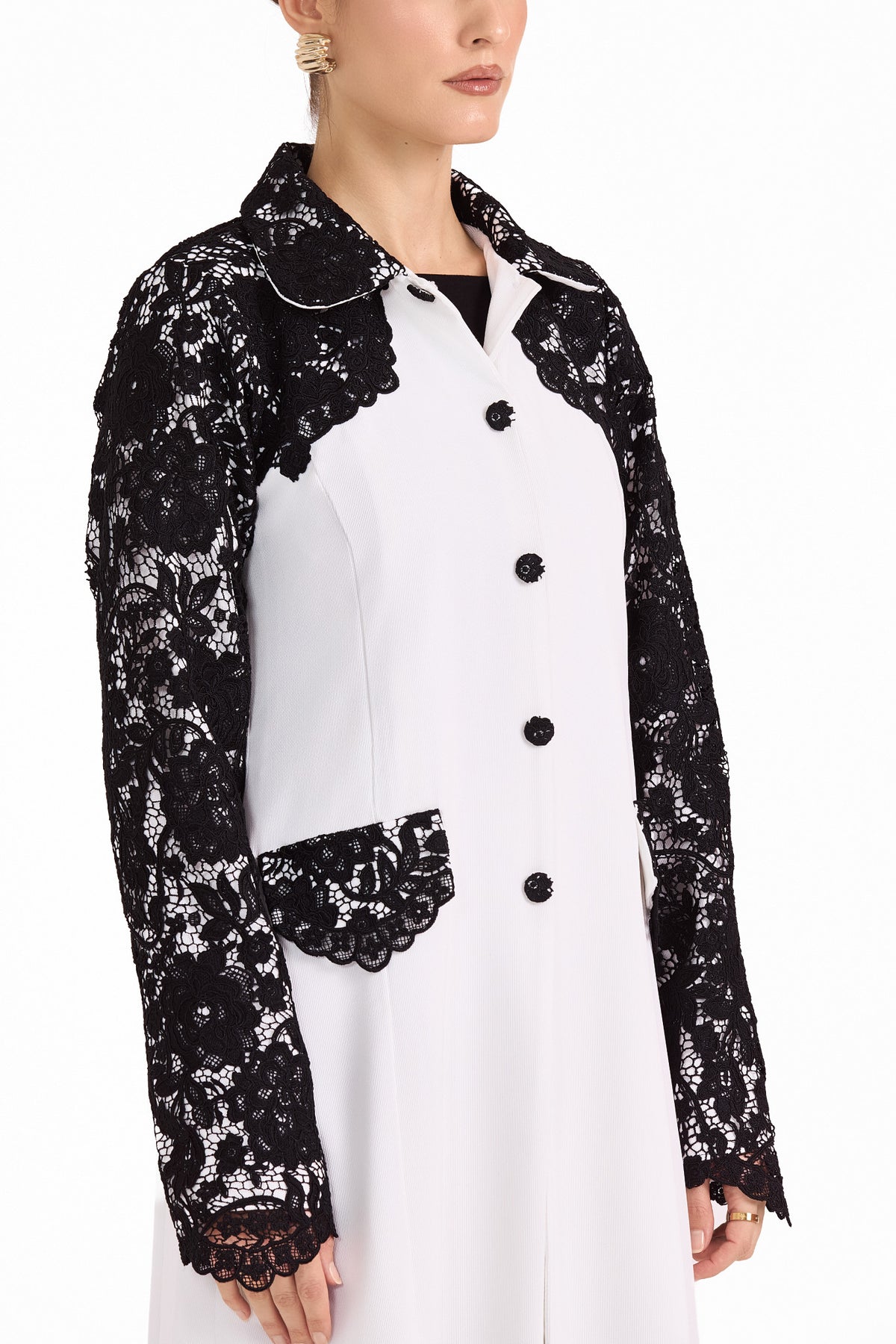 Hissa Line Look 6 — garment detail