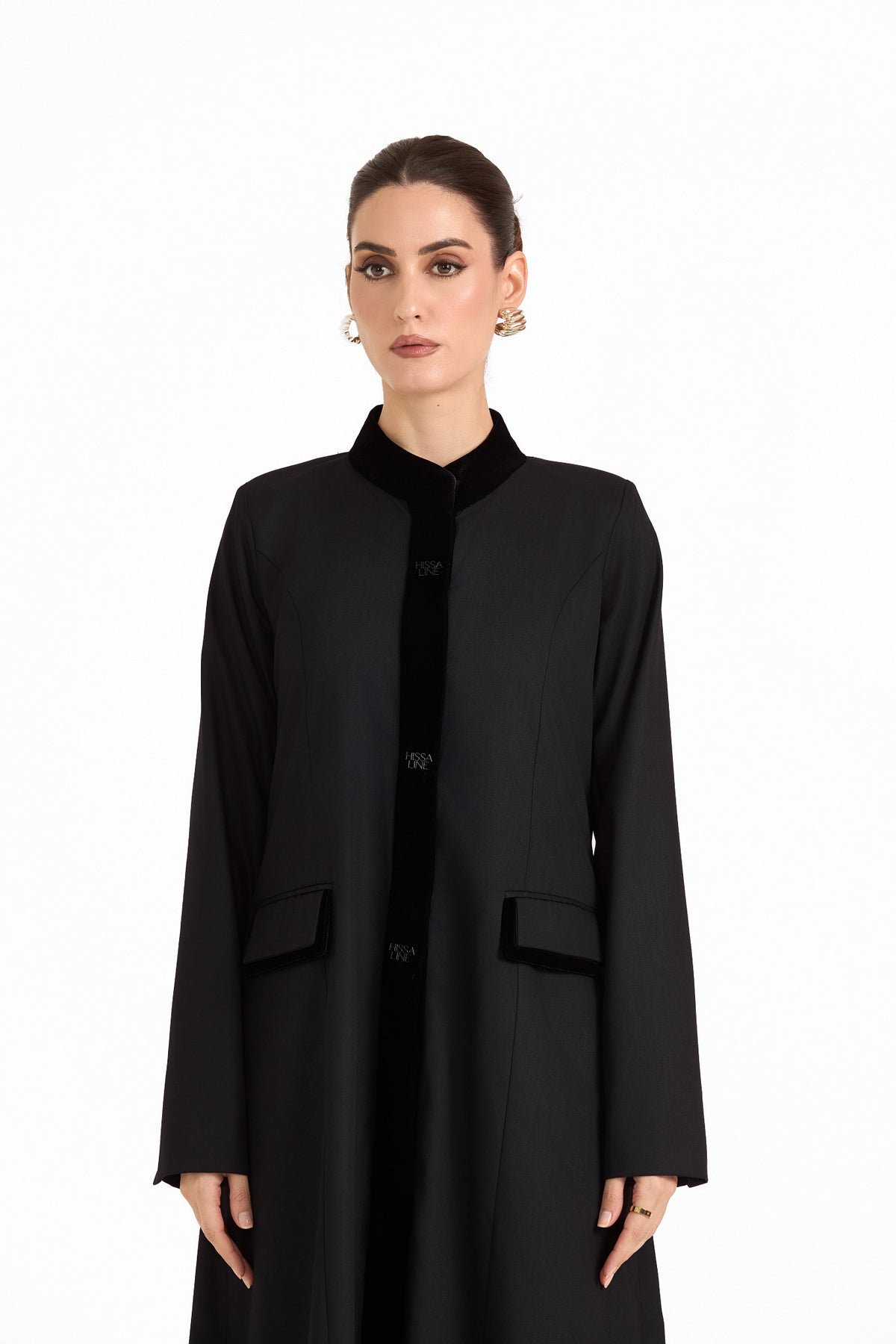 Hissa Line Look 8 — additional garment detail