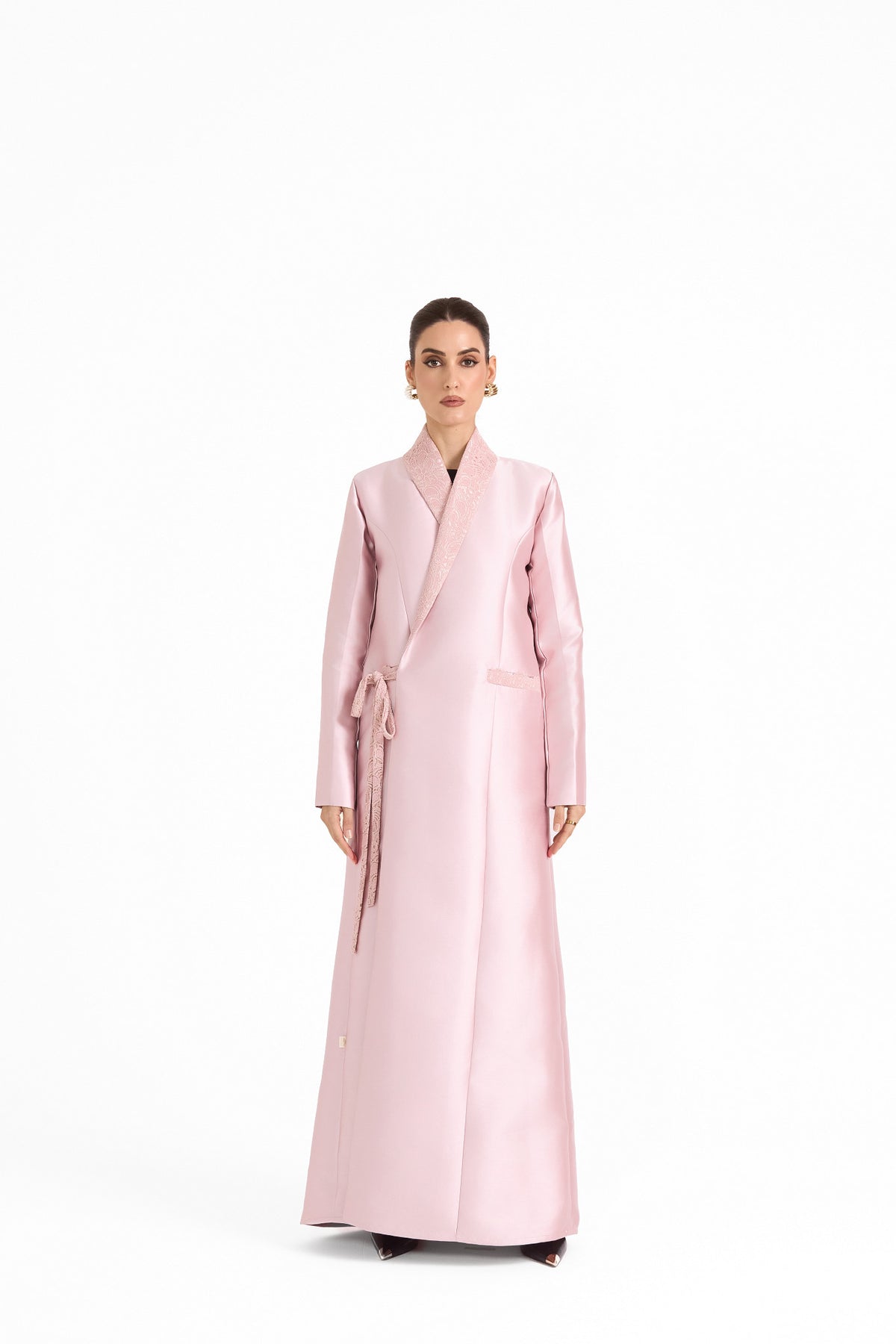 Hissa Line Look 10 — front view