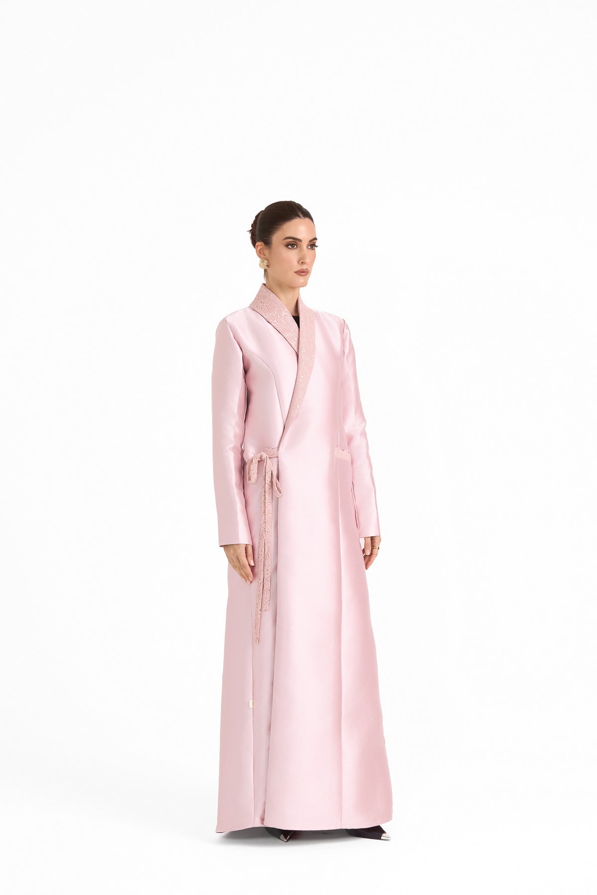 Hissa Line Look 10 — side view