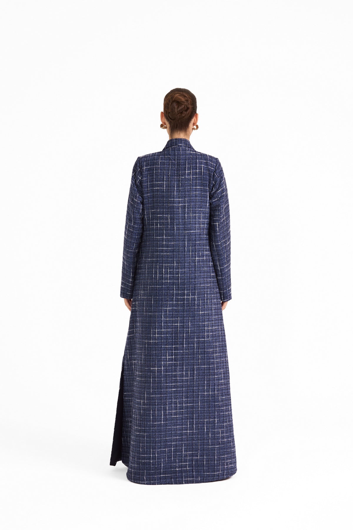 Hissa Line Look 11 — back view