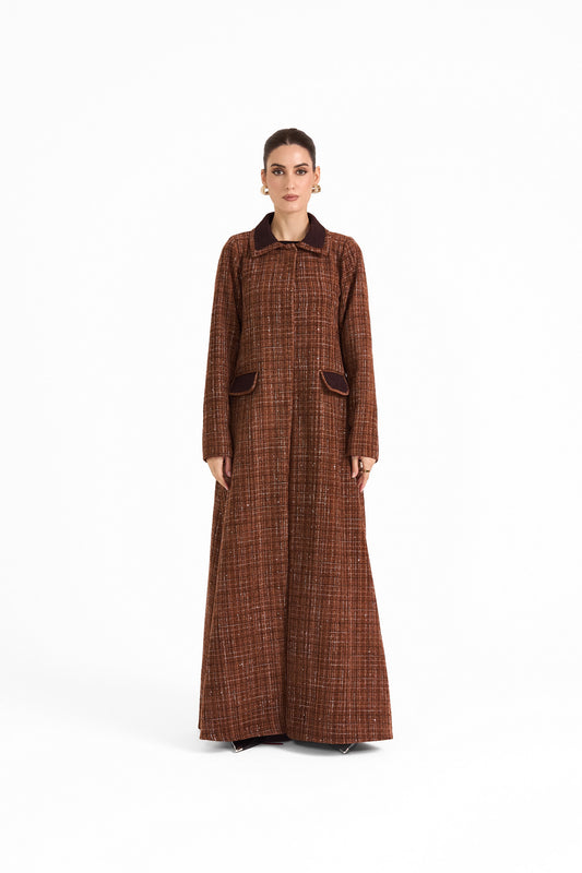 Hissa Line Look 12 — front view