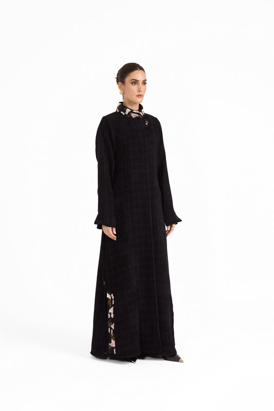 Hissa Line Look 14 — side view