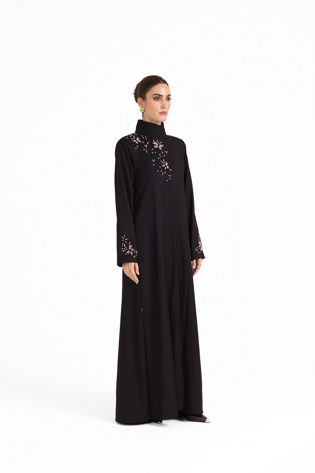 Hissa Line Look 15 — side view