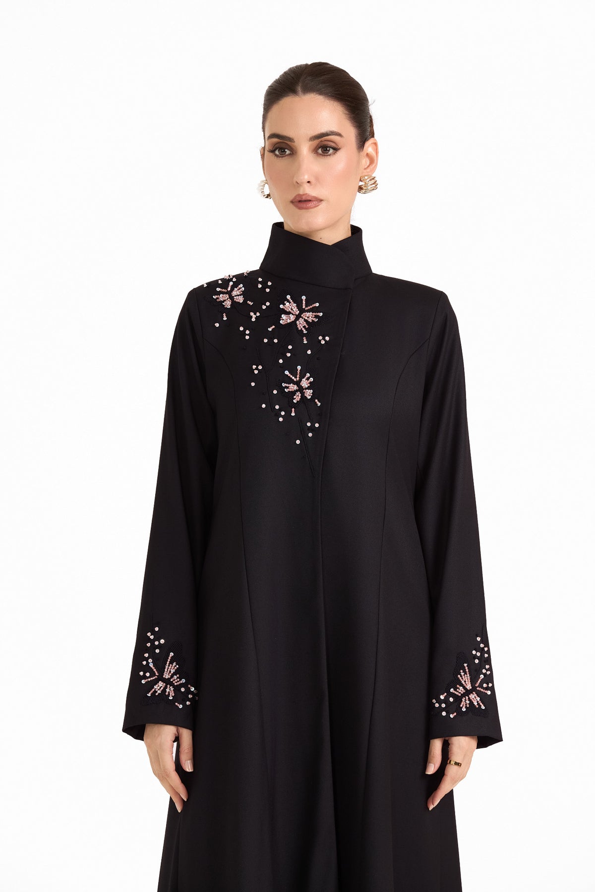Hissa Line Look 15 — additional garment detail