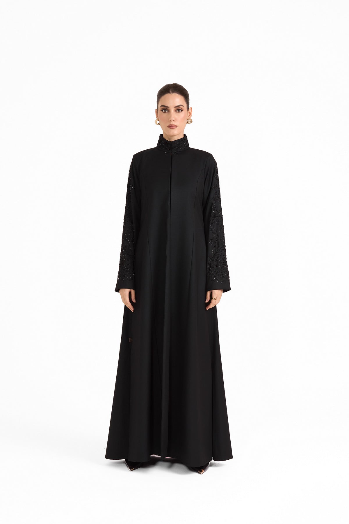 Hissa Line Look 17 — front view