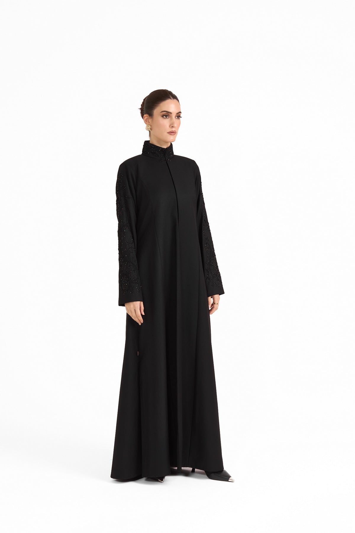 Hissa Line Look 17 — side view