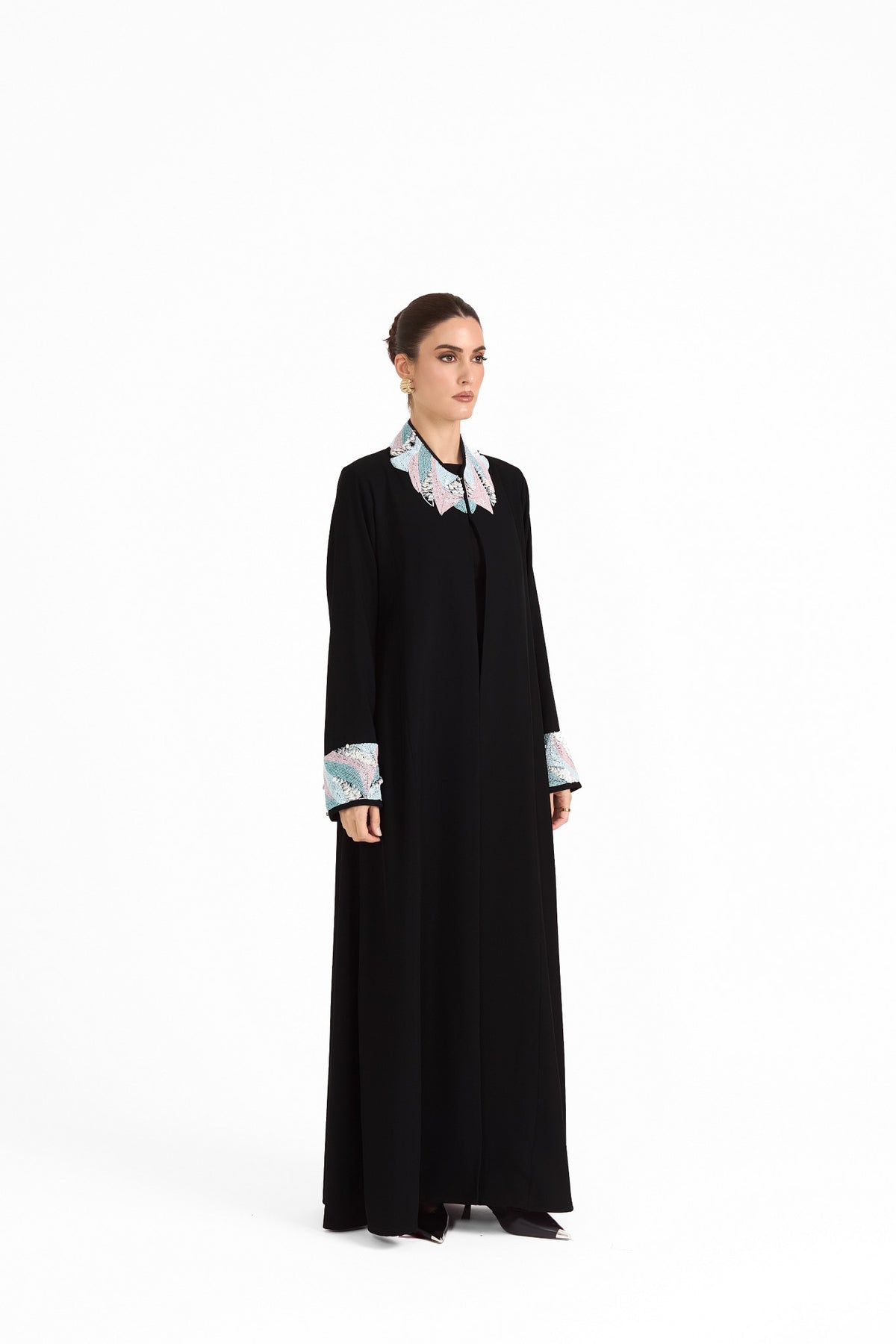 Hissa Line Look 19 — side view