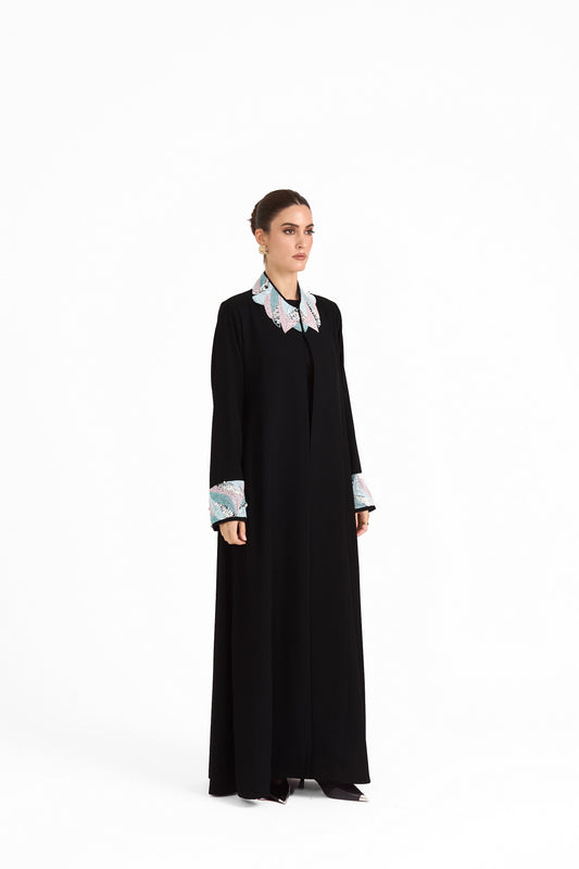 Hissa Line Look 19 — side view