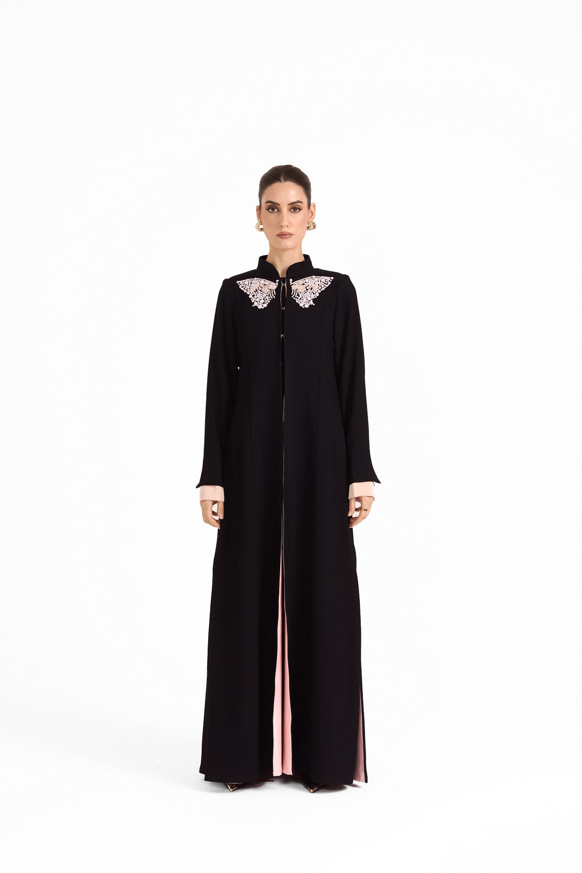 Hissa Line Look 20 — front view