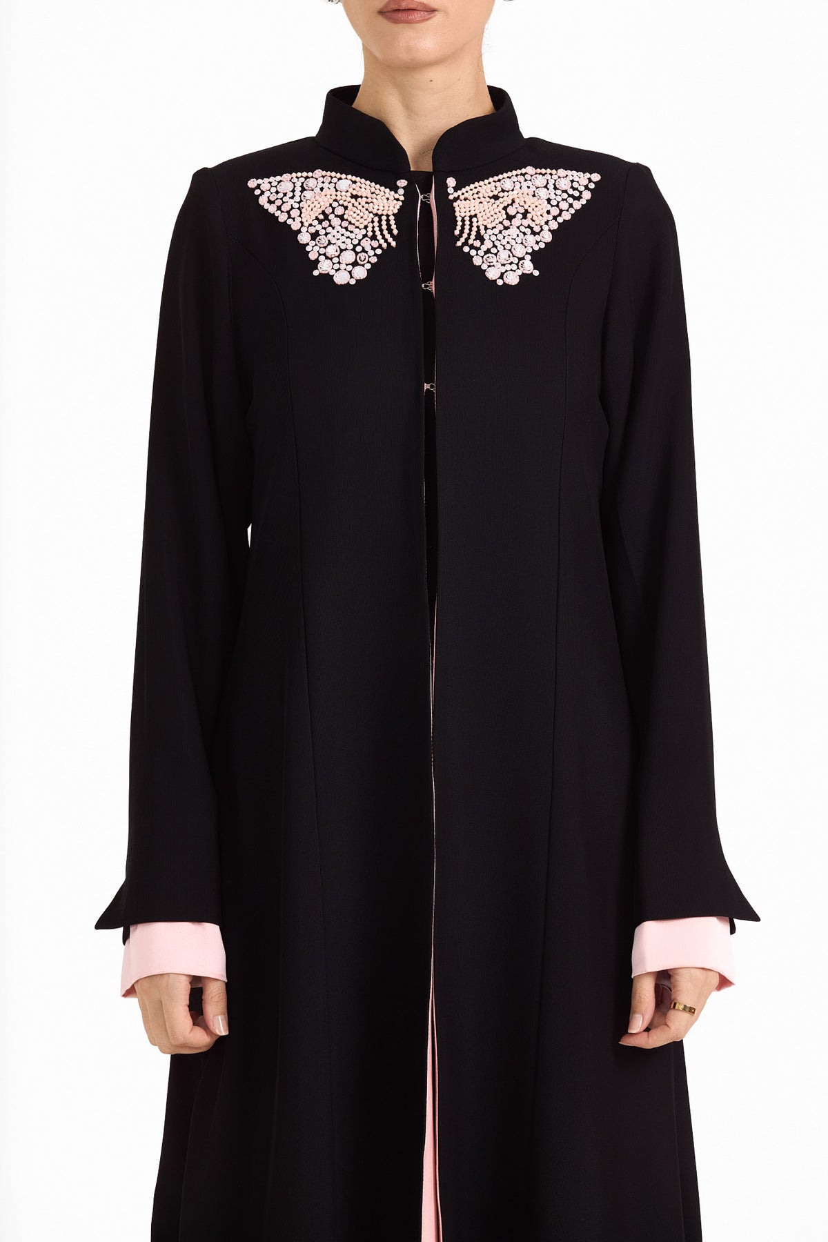 Hissa Line Look 20 — garment detail