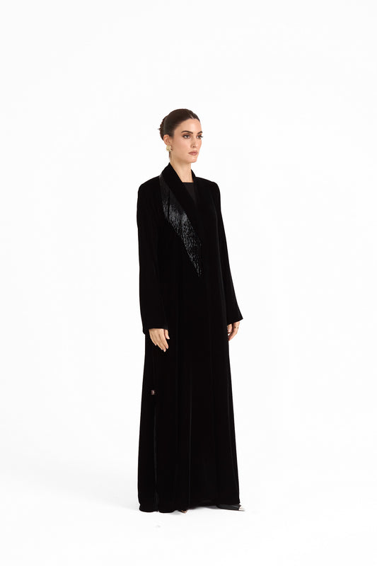 Hissa Line Look 21 — side view