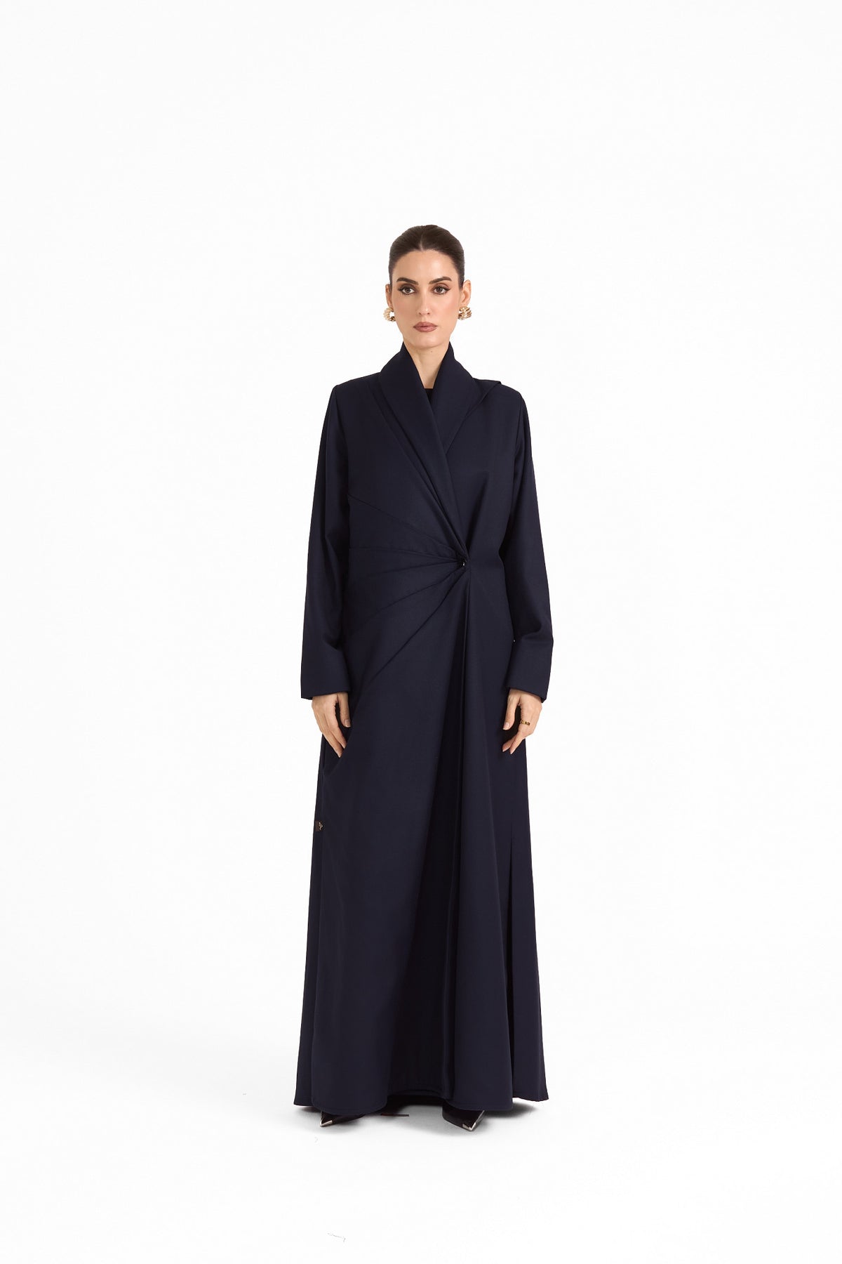 Hissa Line Look 29 — front view