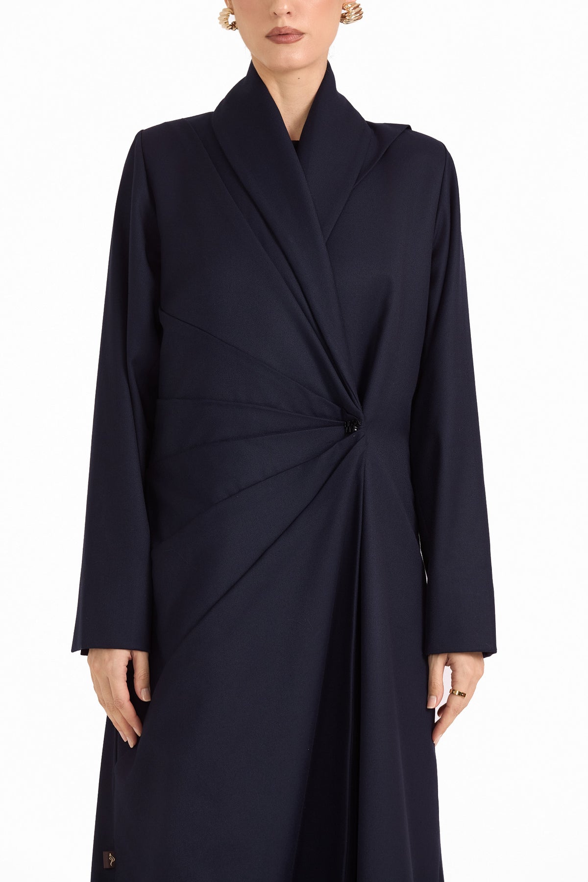 Hissa Line Look 29 — garment detail