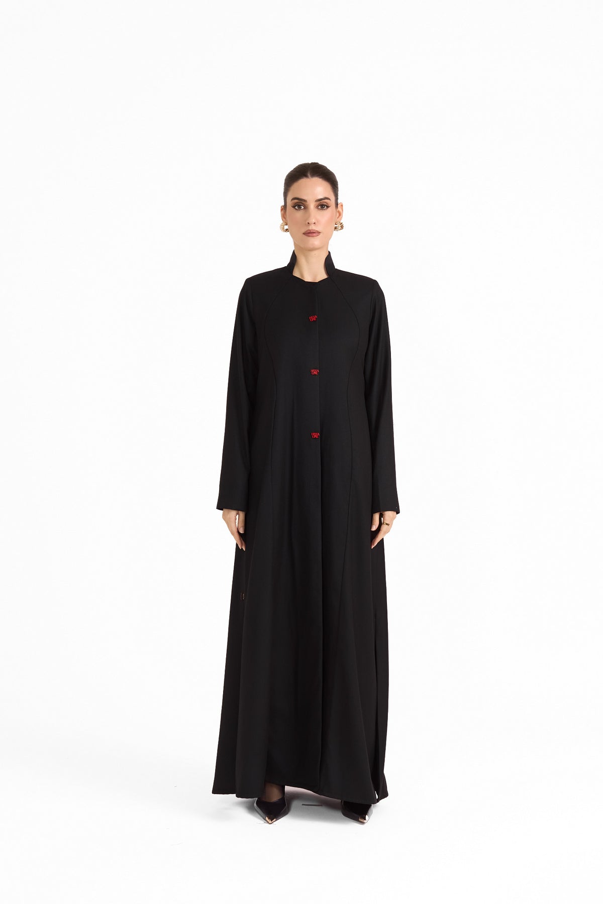 Hissa Line Look 30 — front view