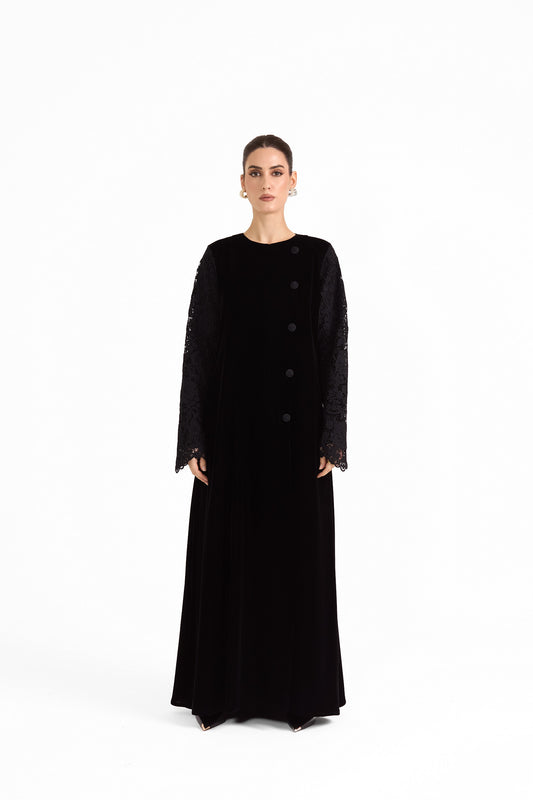 Hissa Line Look 31 — front view
