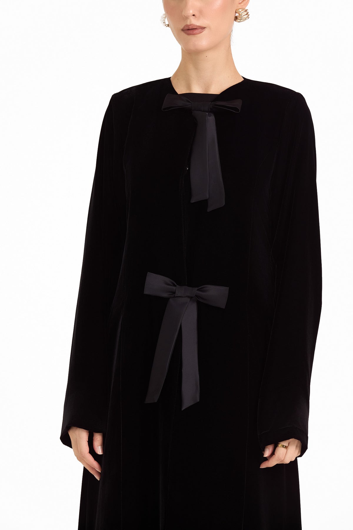 Hissa Line Look 32 — garment detail