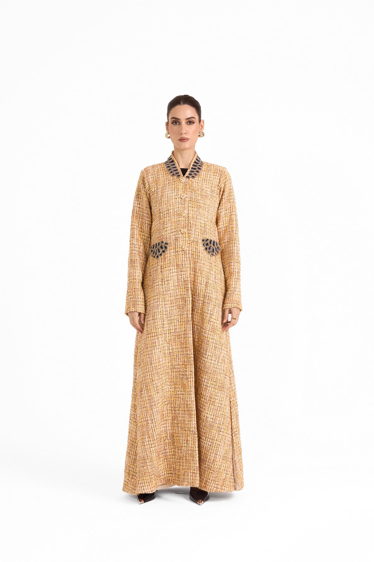 Hissa Line Look 34 — front view