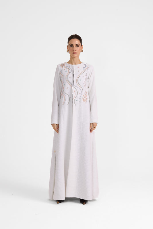 Hissa Line Look 36 — front view
