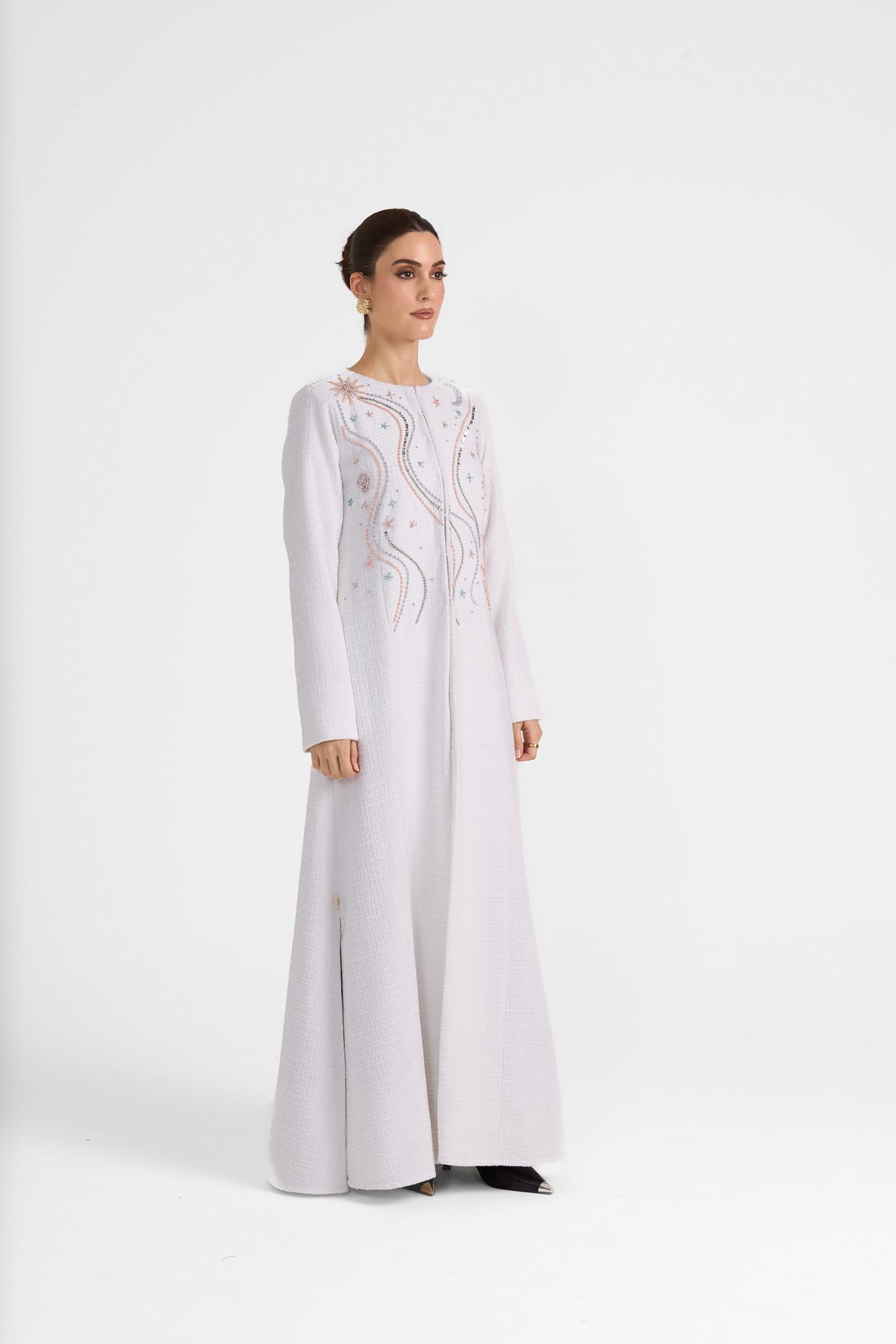 Hissa Line Look 36 — side view