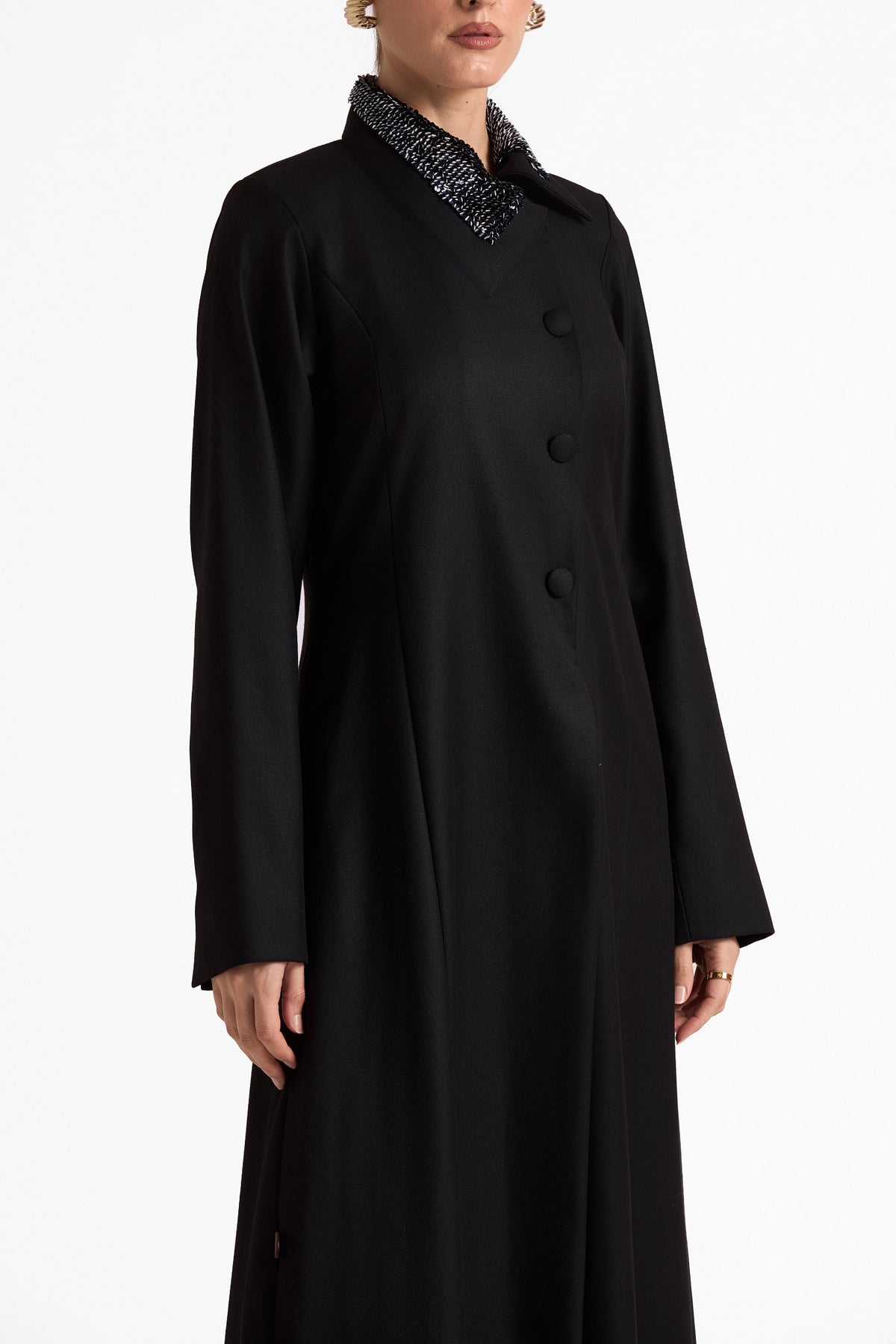 Hissa Line Look 37 — garment detail