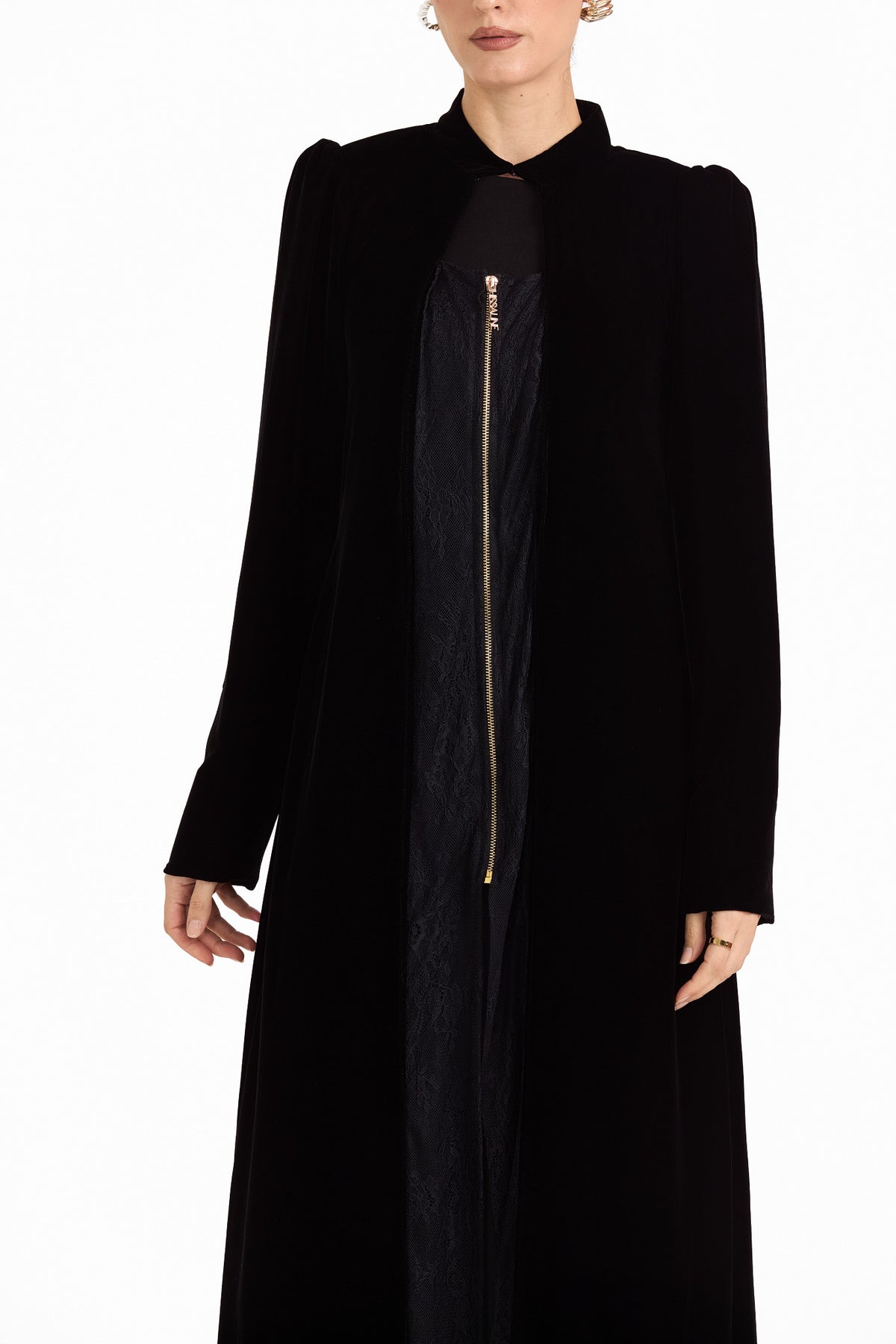 Hissa Line Look 38 — garment detail