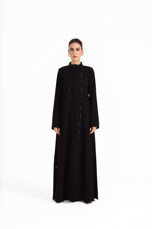 Hissa Line Look 43 — front view