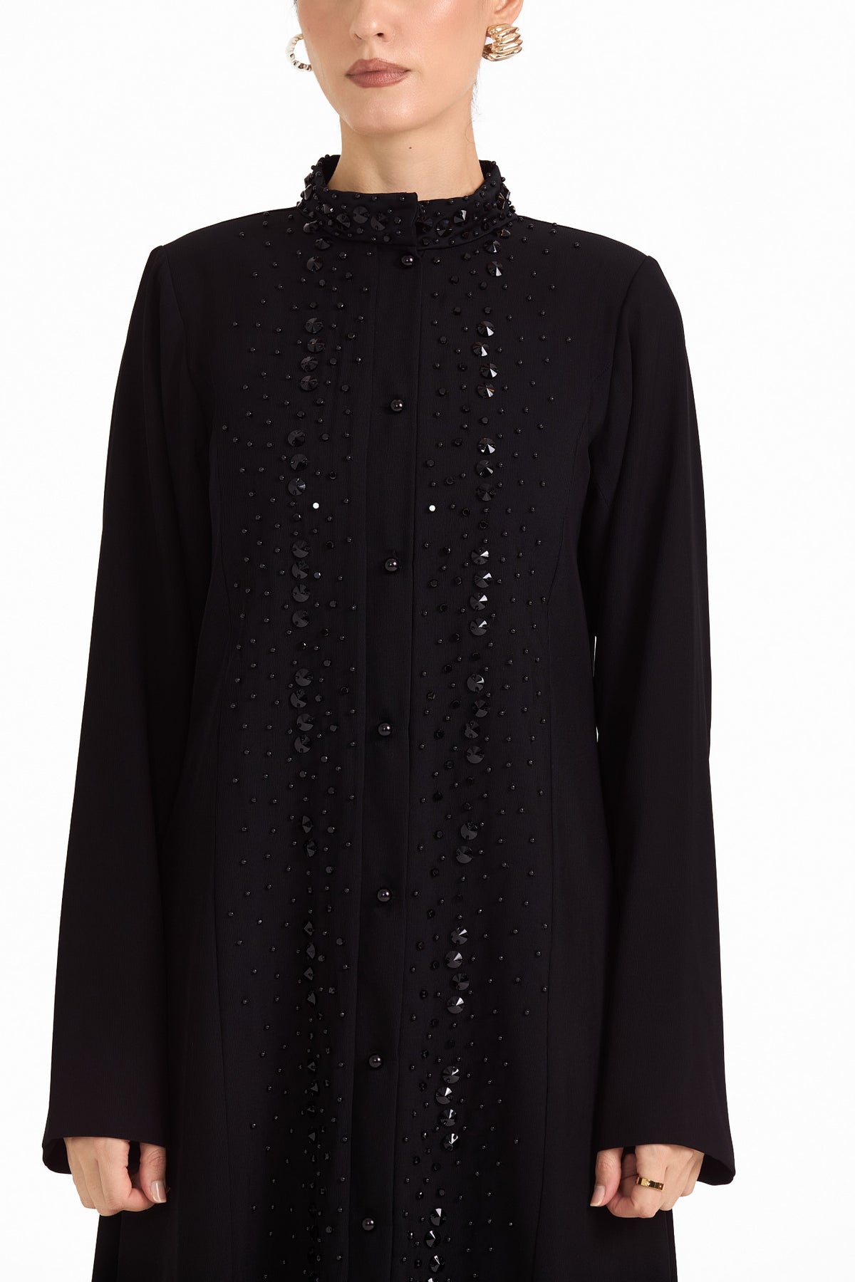 Hissa Line Look 43 — garment detail