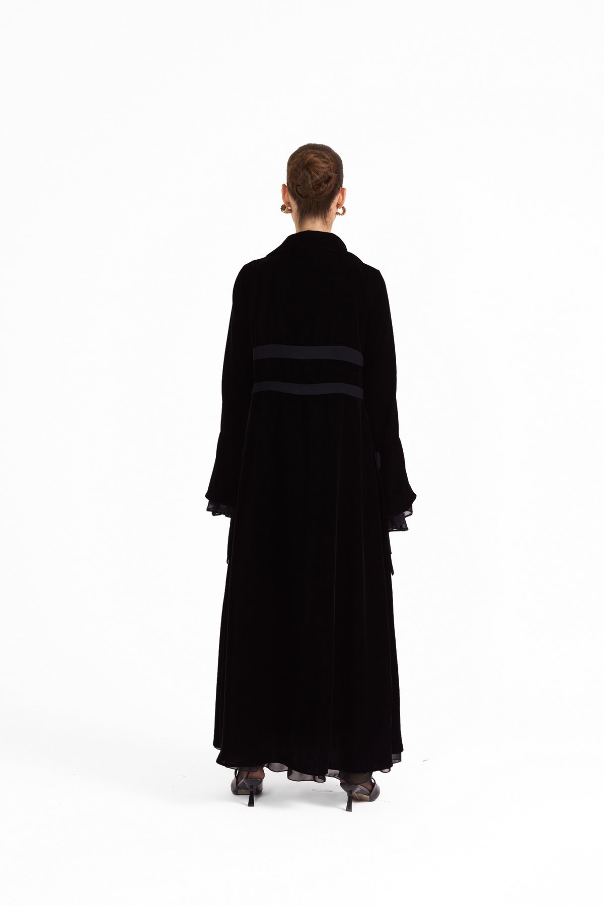 Hissa Line Look 48 — back view