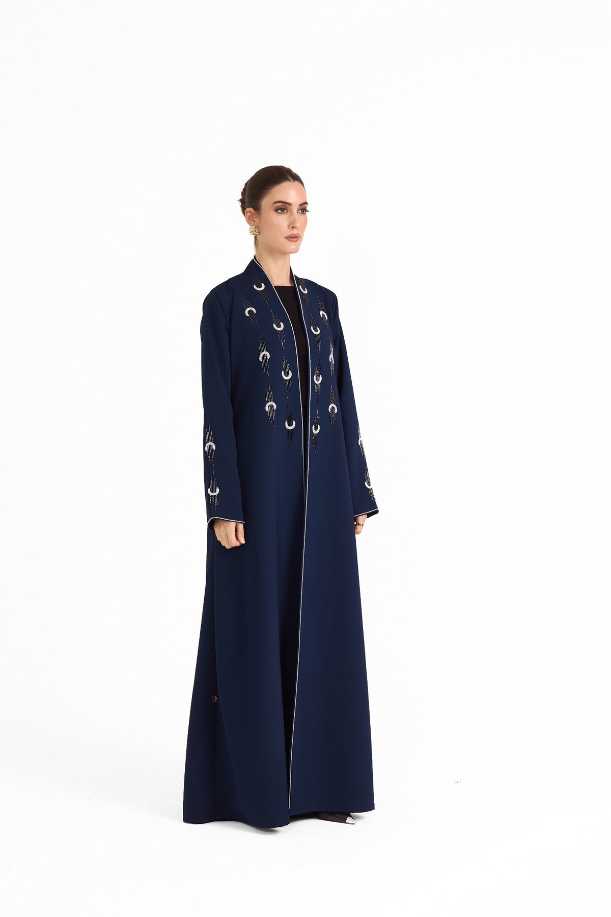 Hissa Line Look 53 — side view