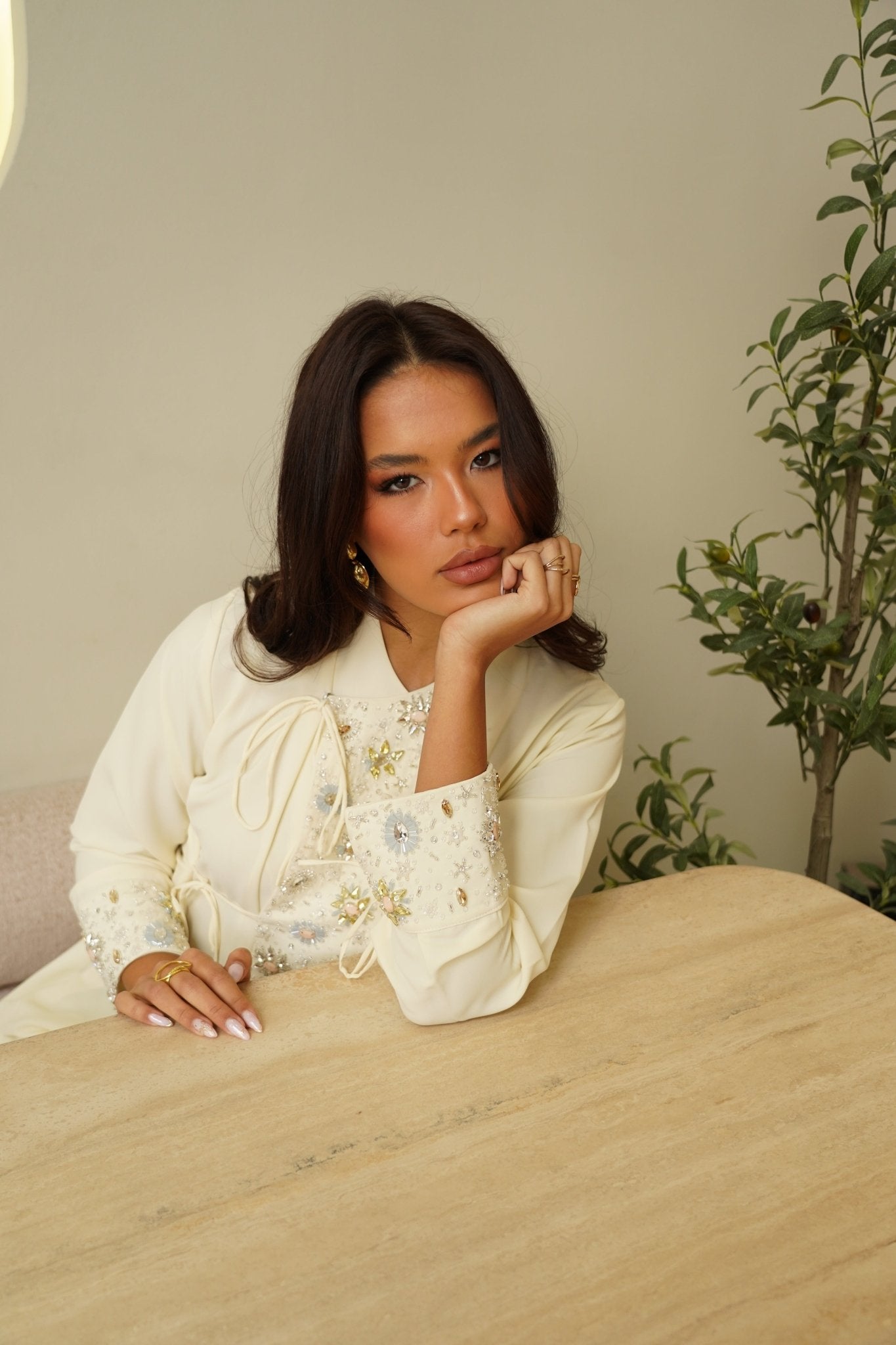 HL 14 - | حصه لاين