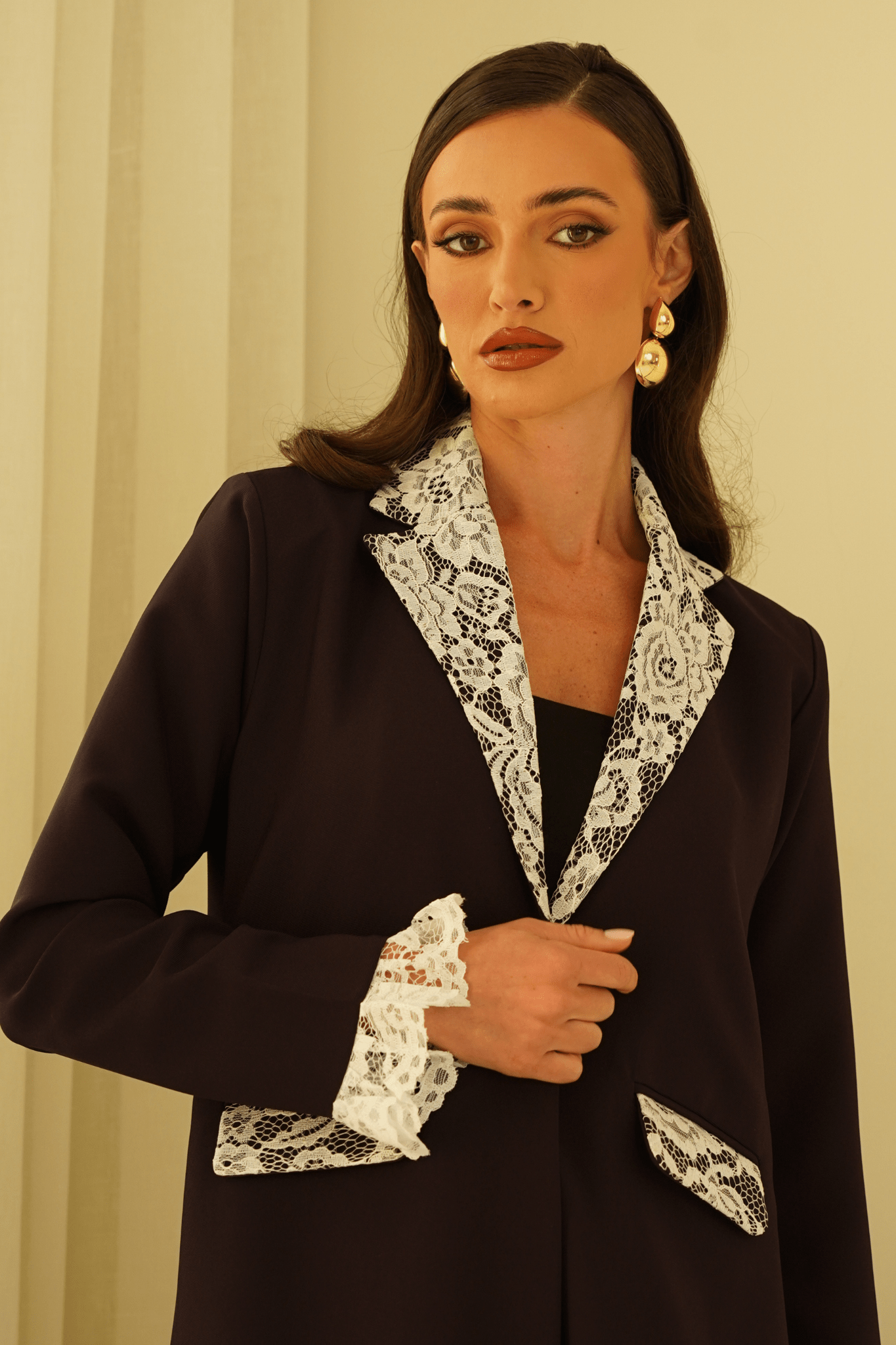 LUNA LACE - abaya | حصه لاين