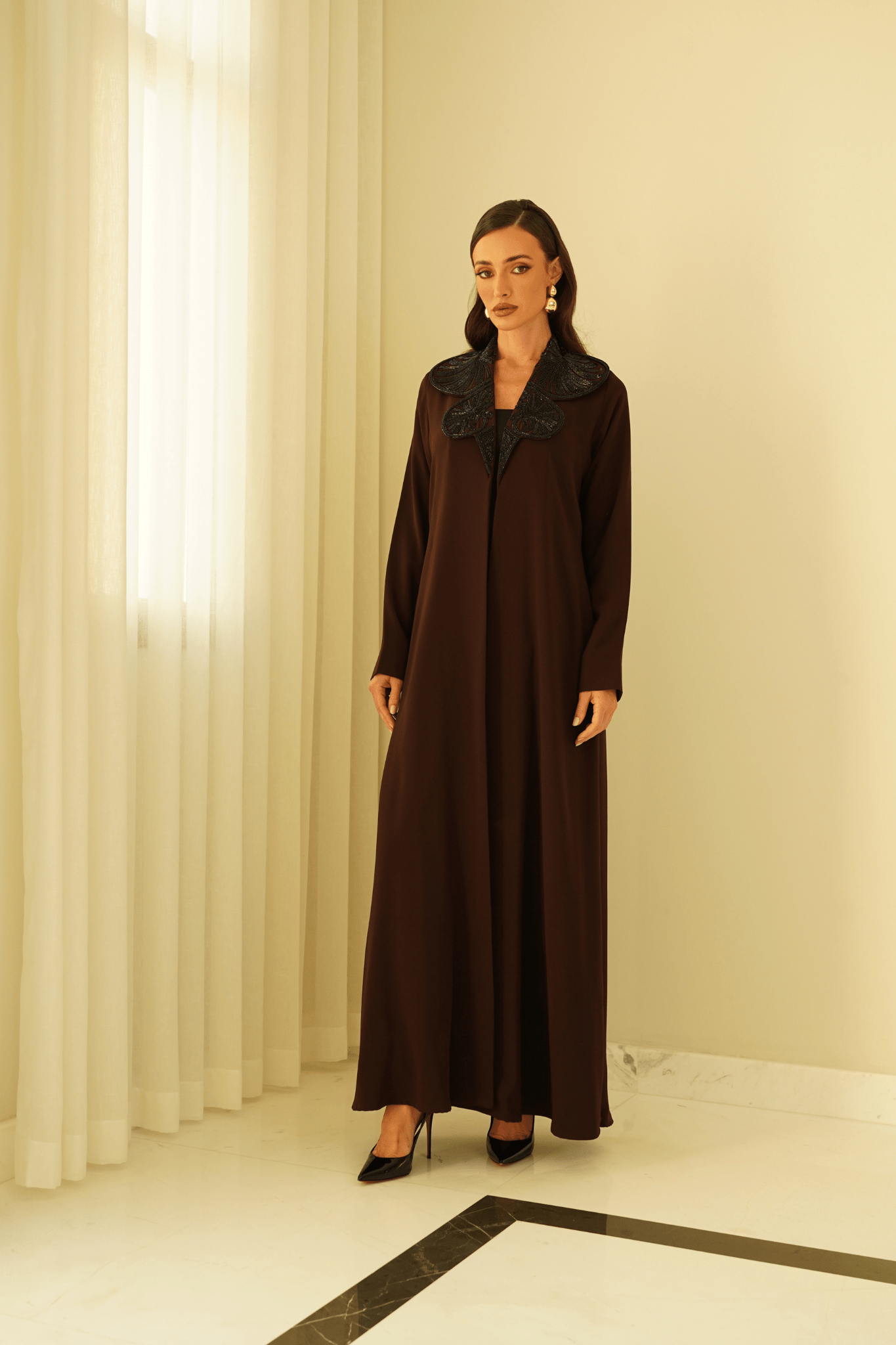 THE REGAL COLLER - abaya | حصه لاين