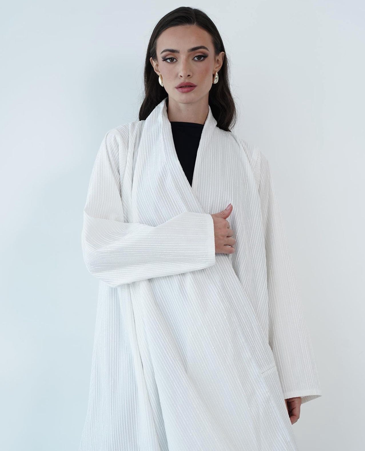 White print abaya - | حصه لاين