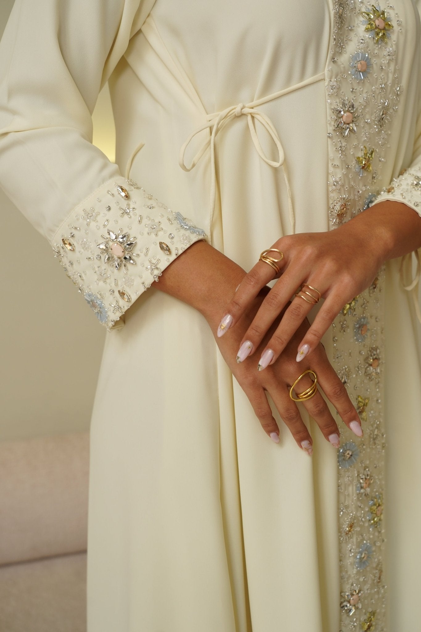 Yellow jalabya - | حصه لاين